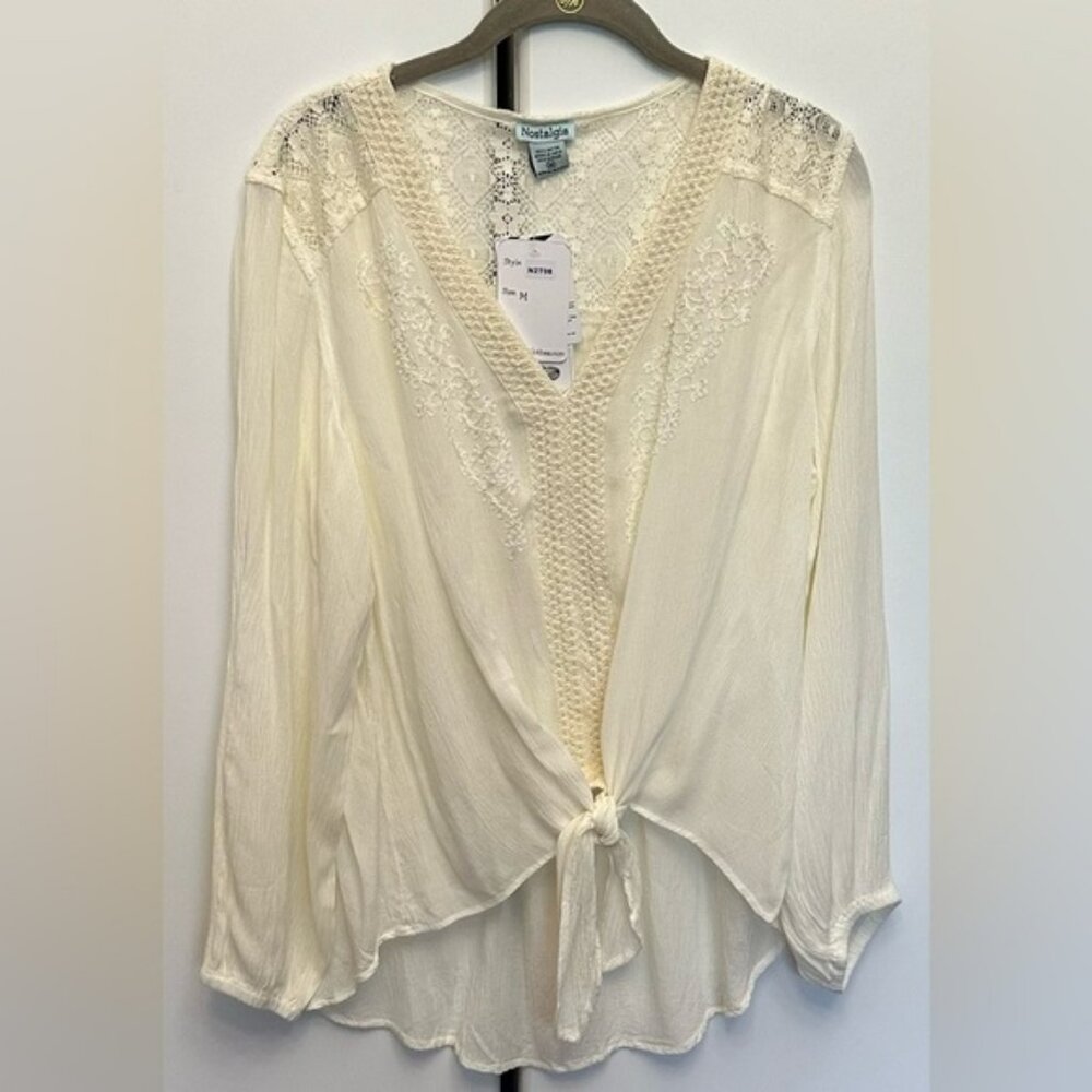 Nostalgia long sleeve top w/lace detail and self-tie | Cream